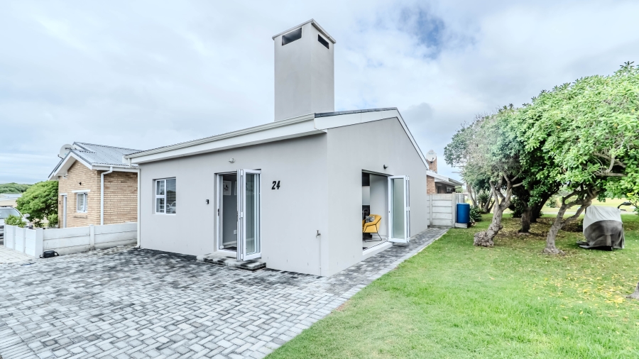2 Bedroom Property for Sale in Pearly Beach Western Cape